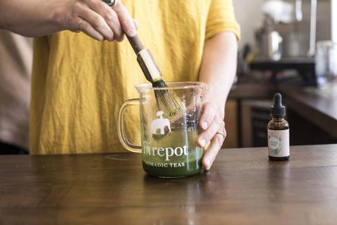 Making-emerald-zen-matcha-iced-tea